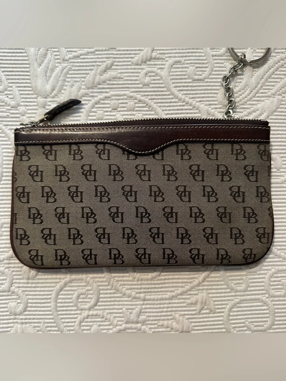 Dooney & Bourke signature 